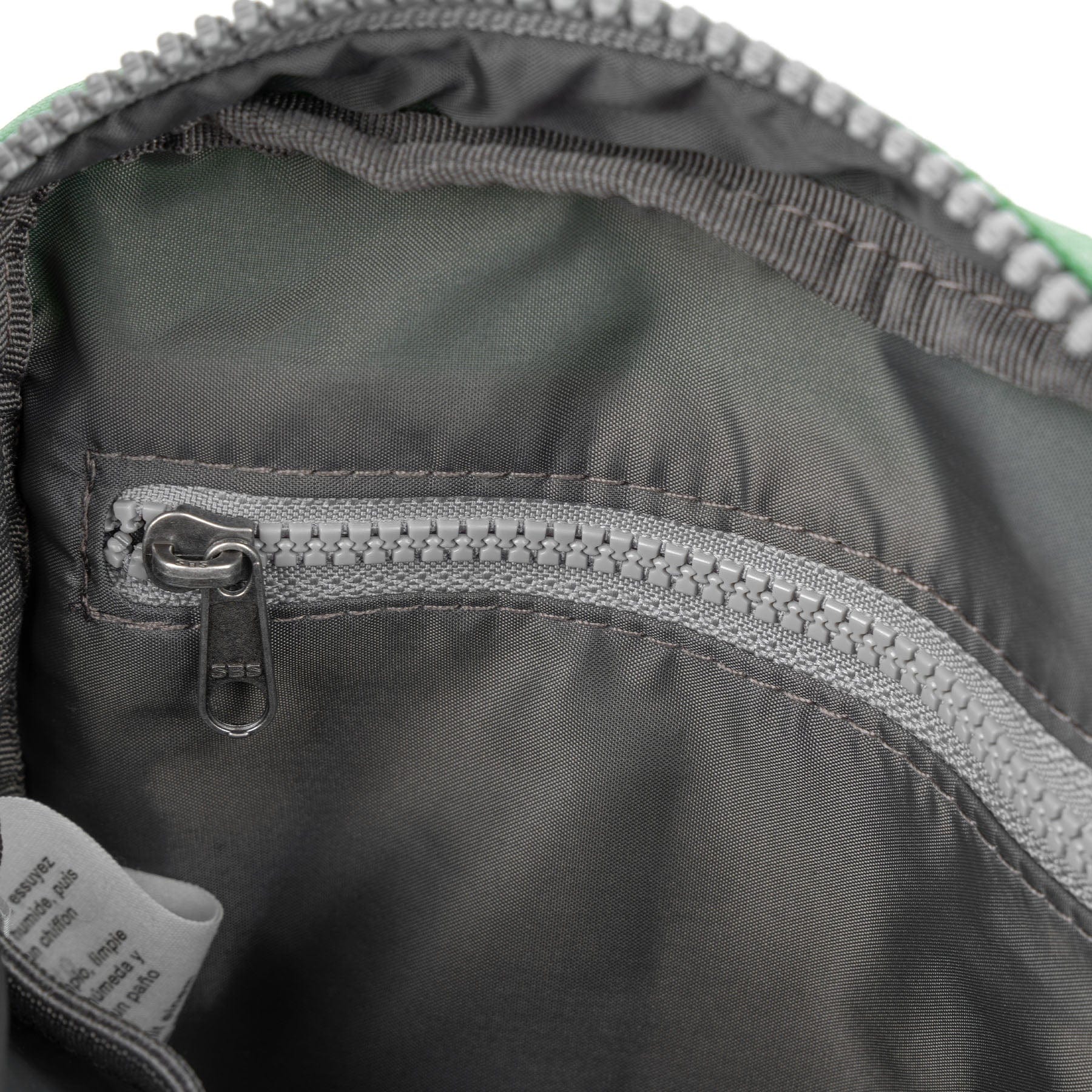 Bond peppermint recycled canvas crossbody - Image 6