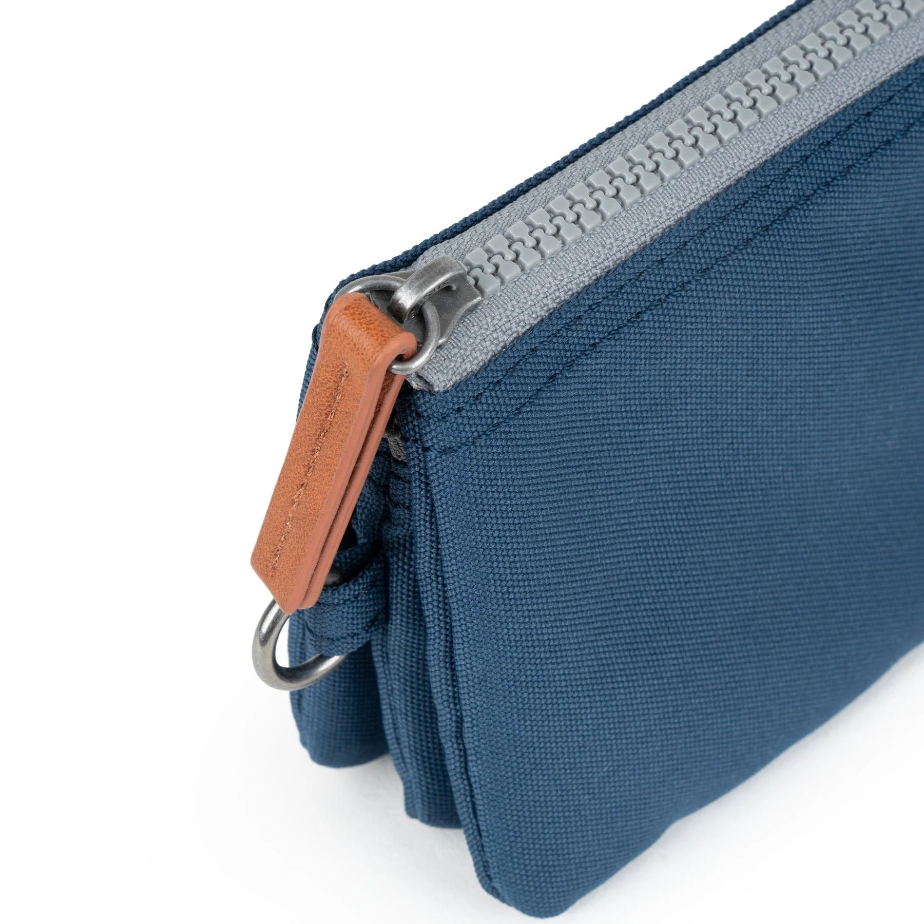 Carnaby deep blue recycled canvas wallet - Image 5