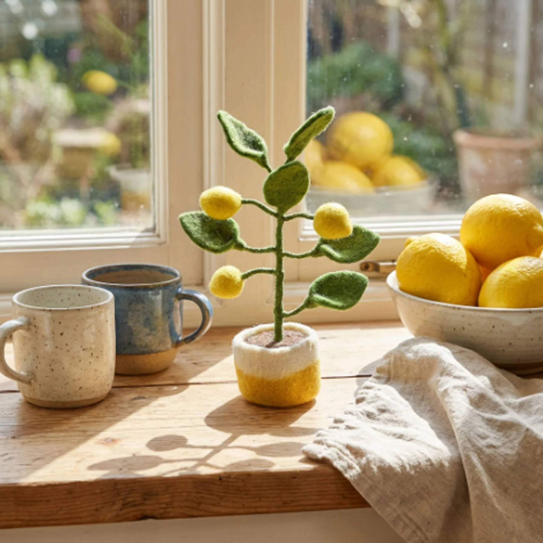 Felt lemon tree standing plant - Image 2