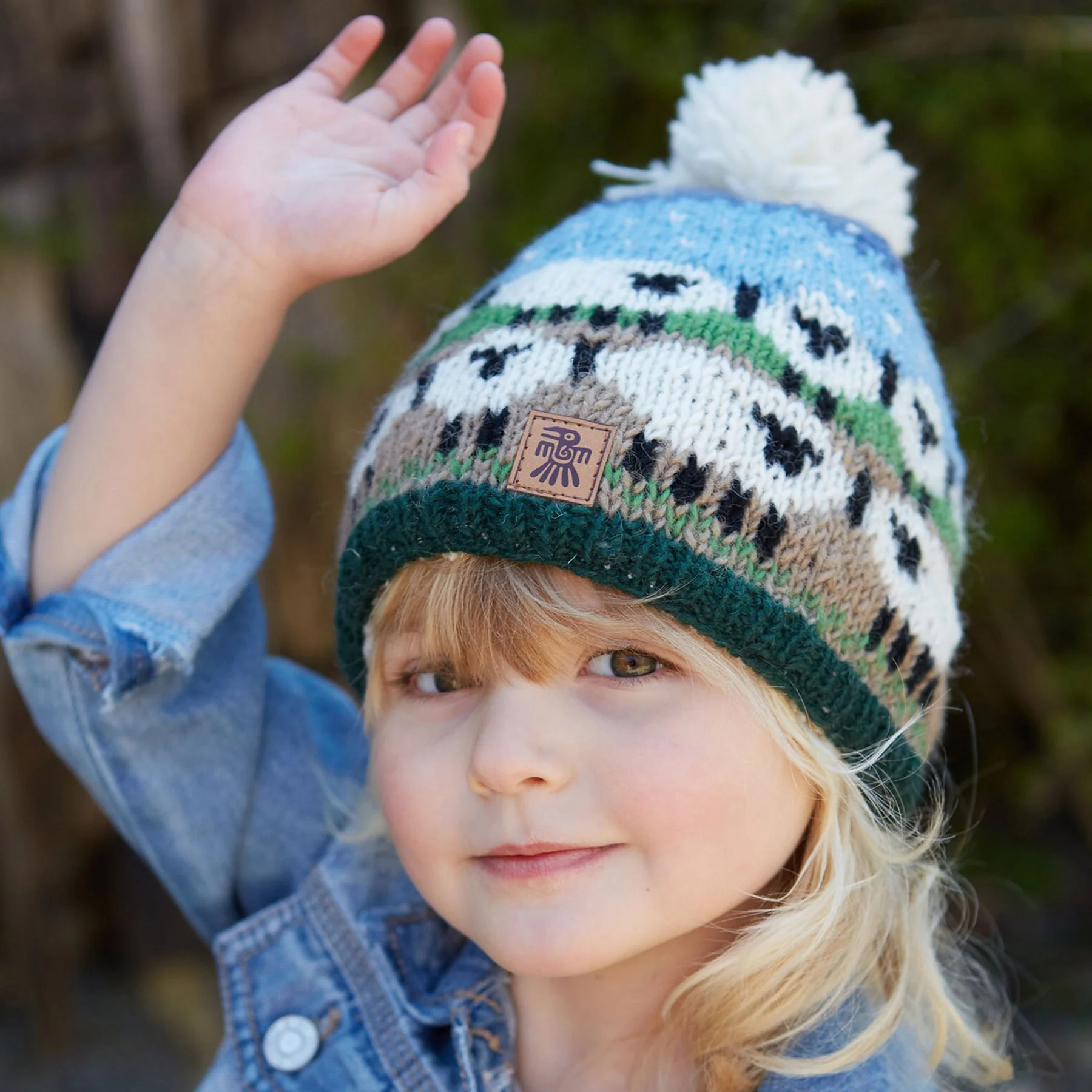 Kids snowy sheep bobble beanie - Image 2