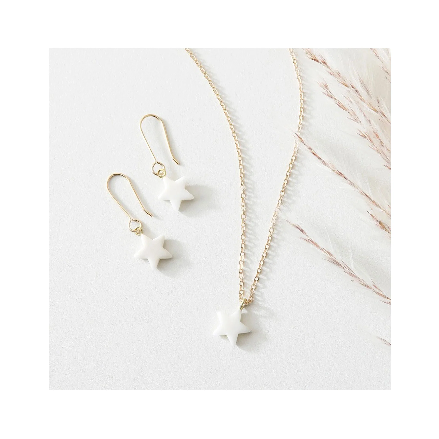 Luna star earrings - Image 2