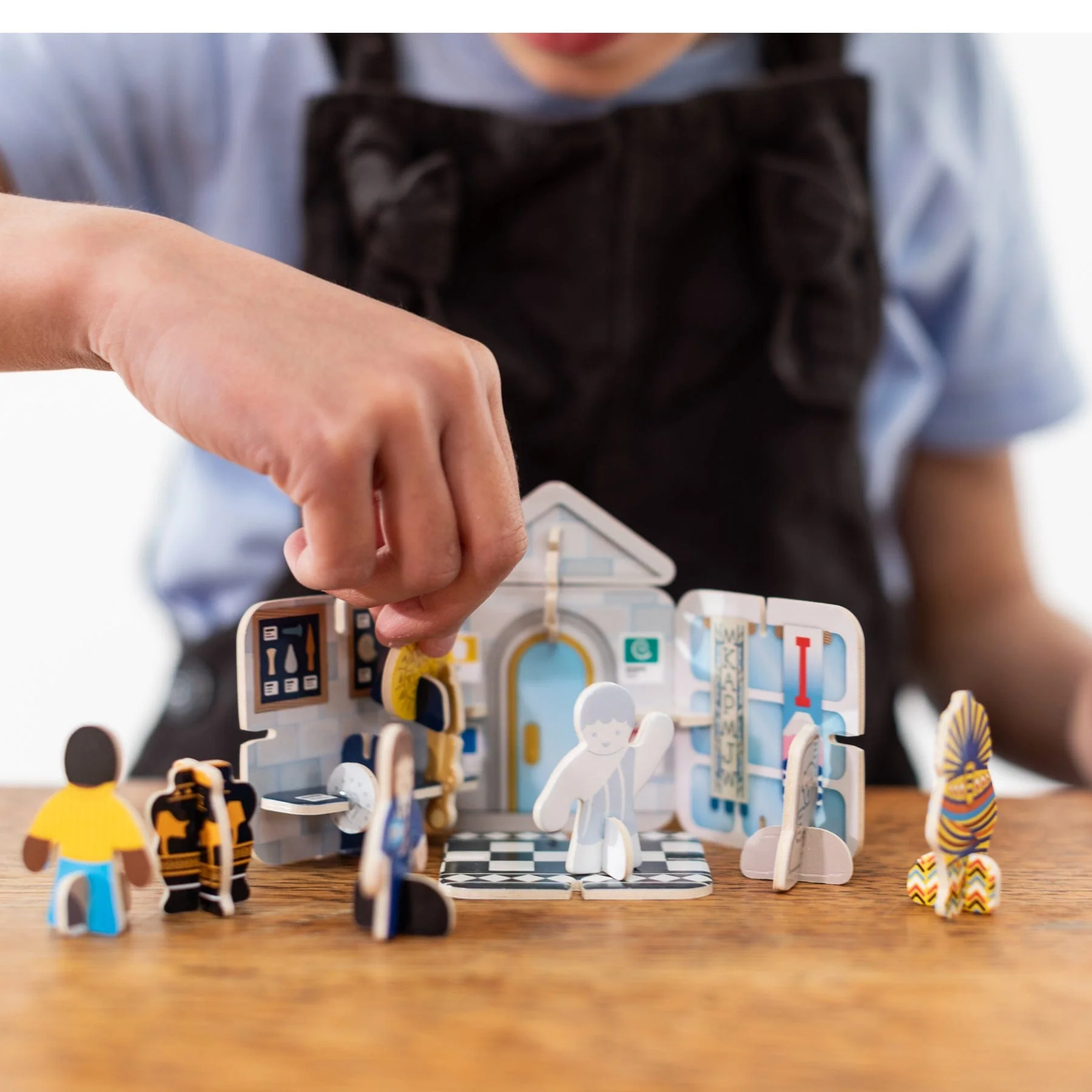 Mini museum playset - Image 4