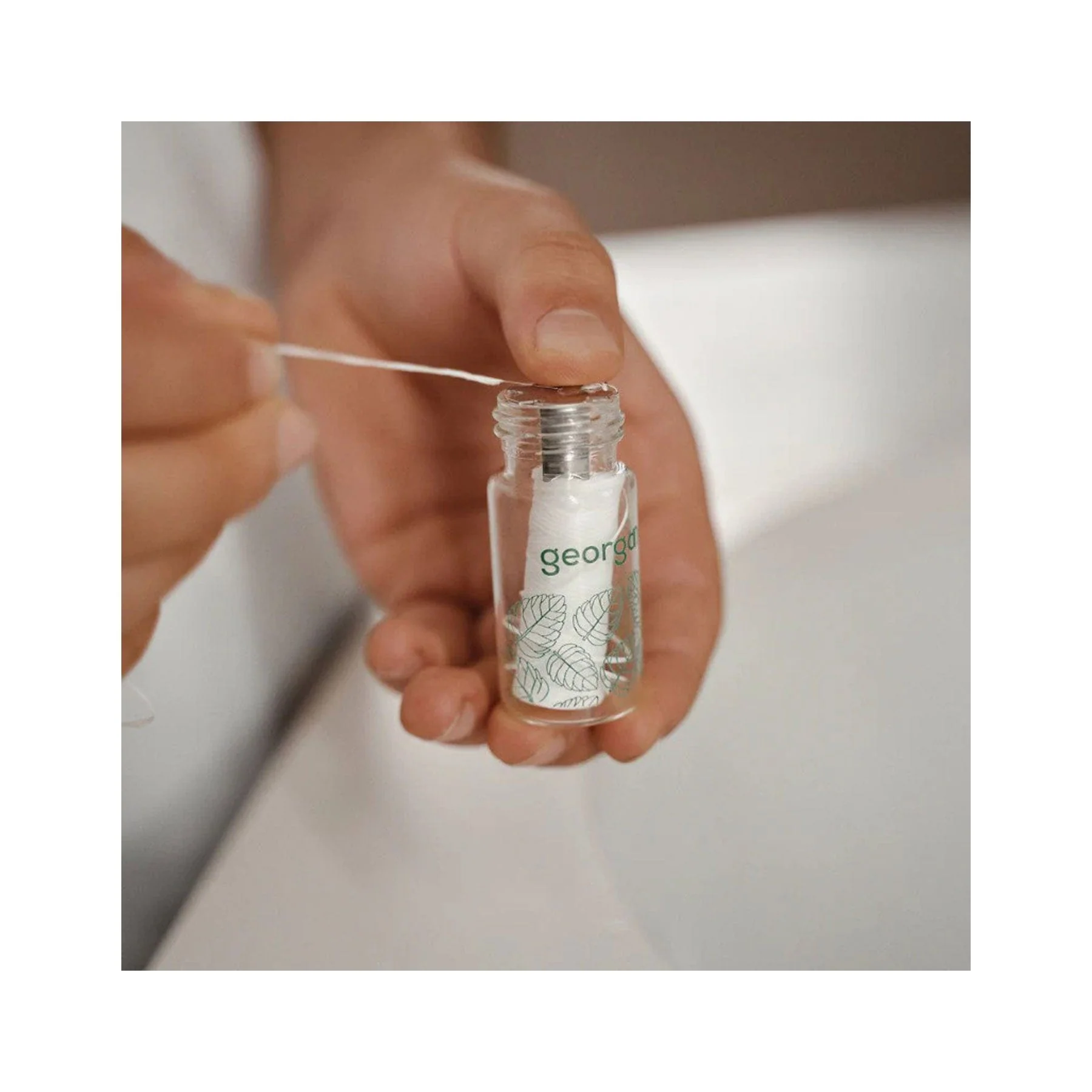 Natural tooth floss - spearmint - Image 4