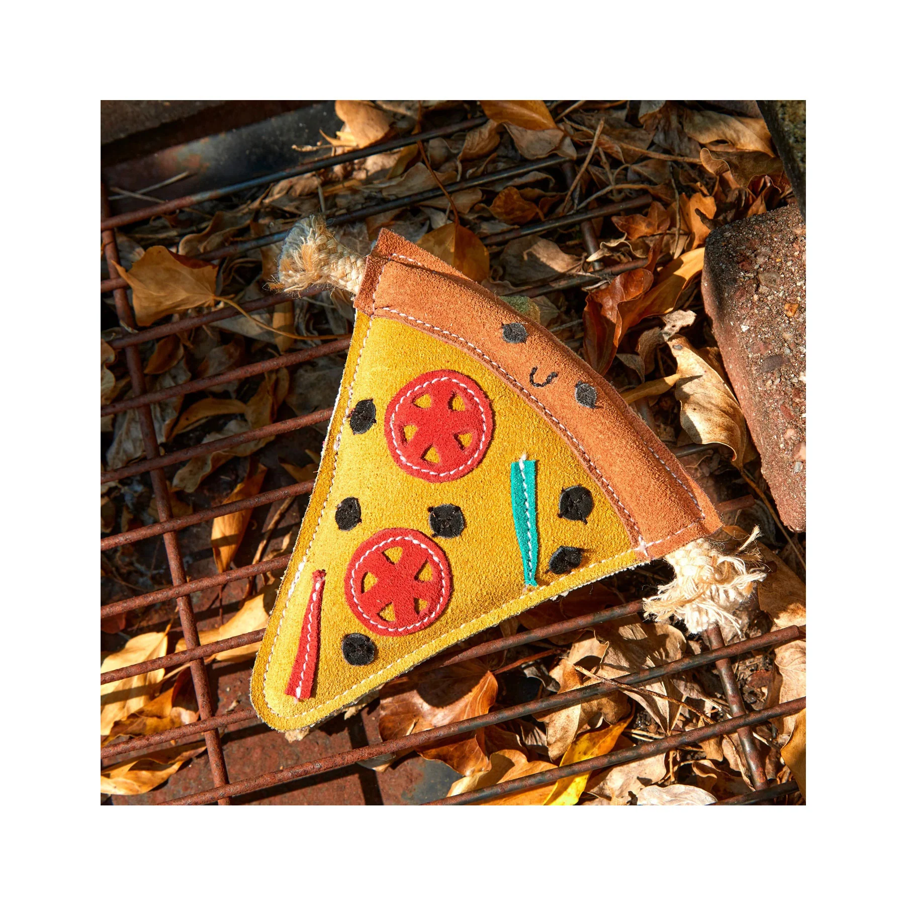 Pepe le pizza eco pet toy - Image 3